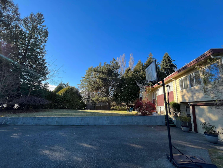 13697 16 Avenue, Surrey, BC, V7M 2G3 - 5