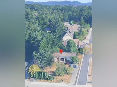 13697 16 Avenue - 3