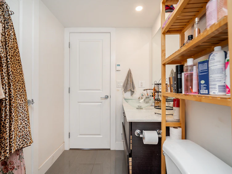 114-2250 Oxford Street, Vancouver, BC, V5L 1G1 - 32