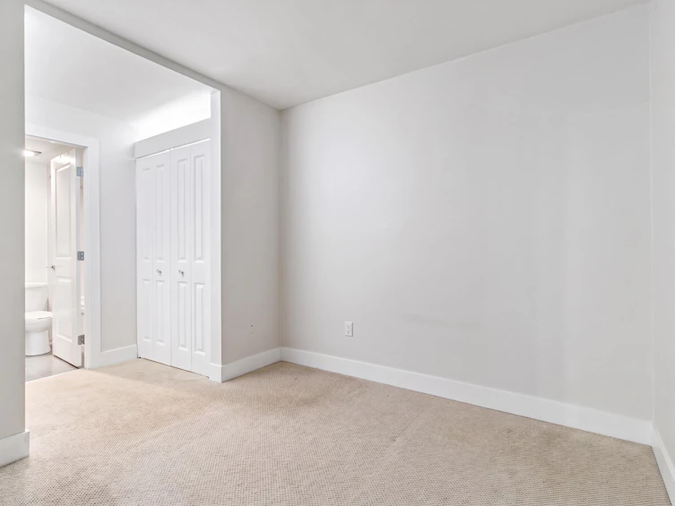 114-2250 Oxford Street, Vancouver, BC, V5L 1G1 - 13