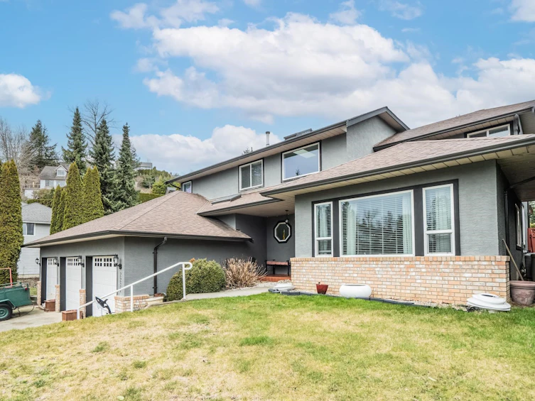 2237 Mountain Drive, Abbotsford, BC, V3G 1E3 - 7