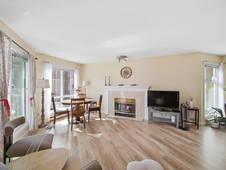 212-7437 Moffatt Road, Richmond, BC, V6Y 1X9