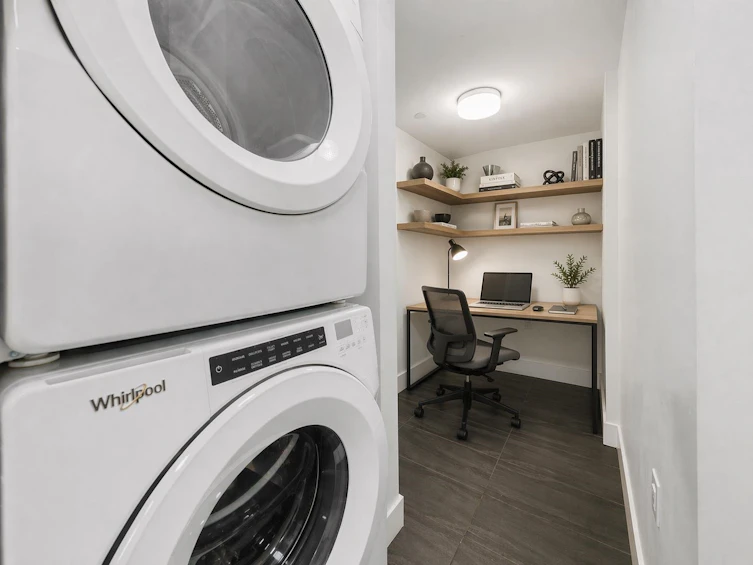 304-3498 Marine Way, Vancouver, BC, V5S 0H1 - 11