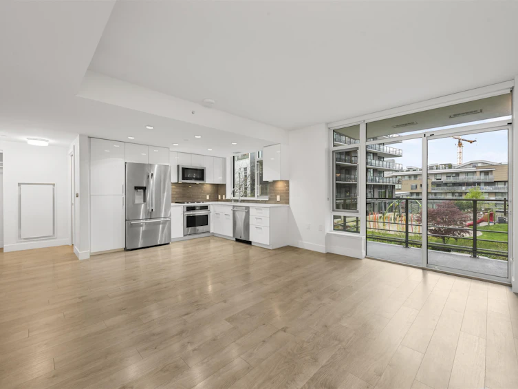 304-3498 Marine Way, Vancouver, BC, V5S 0H1 - 2