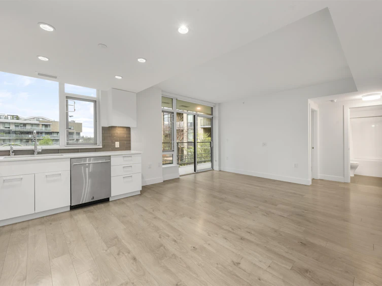 304-3498 Marine Way, Vancouver, BC, V5S 0H1 - 9