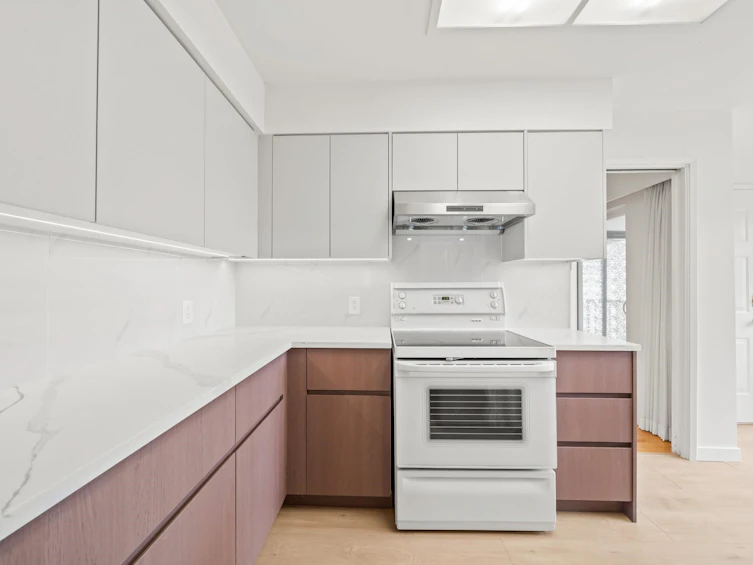 532 W 64th Avenue, Vancouver, BC, V6P 2K9 - 6