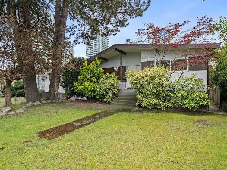 532 W 64th Avenue, Vancouver, BC, V6P 2K9