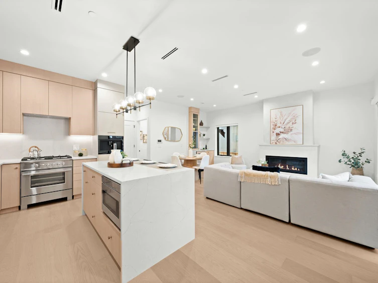 1-2247 Parker Street, Vancouver, BC, V5L 2L8 - 4