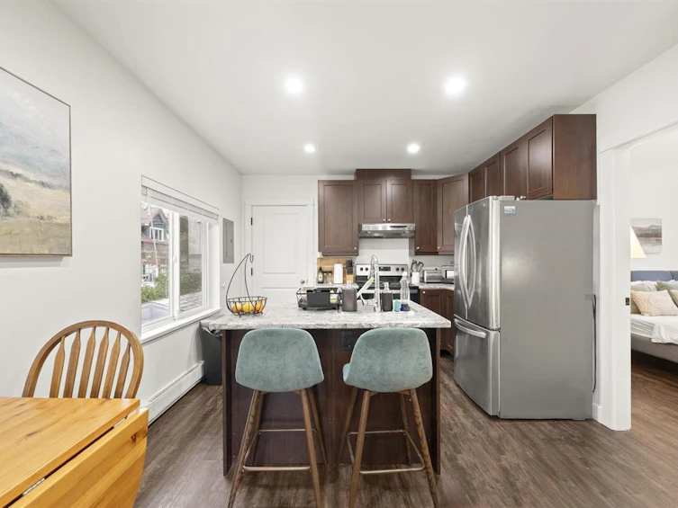 2452-2492 Balsam Street, Vancouver, BC, V6K 3N1 - 22