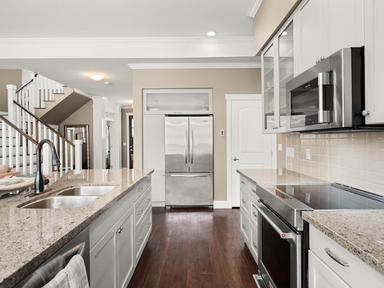 3711 142 Street, Surrey, BC, V4P 0C2 - 9