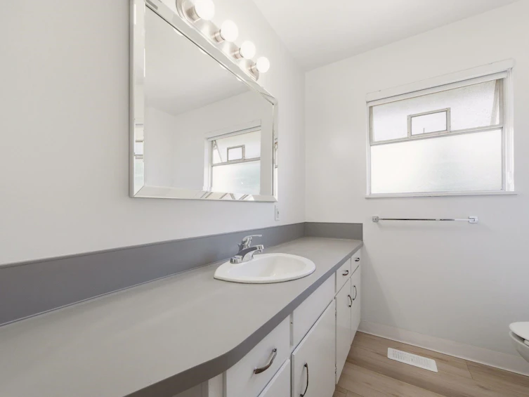 3561 York Street, Port Coquitlam, BC, V3B 4A8 - 26
