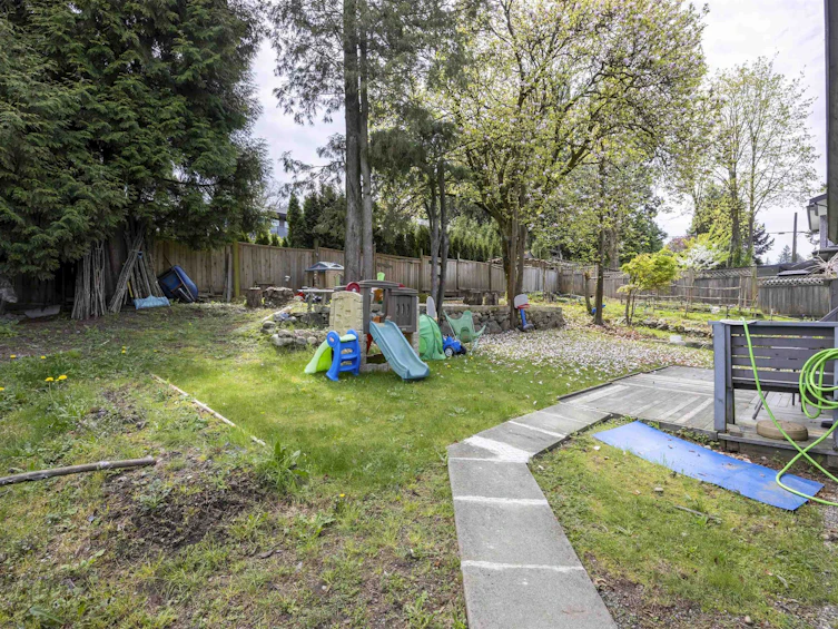 7730 Stanley Street, Burnaby, BC, V5E 1V8 - 29