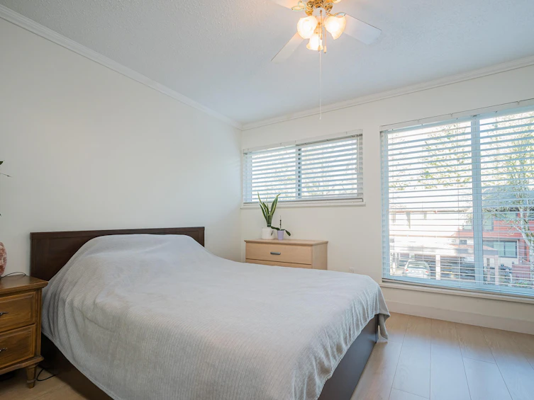 4814 Fernglen Drive, Burnaby, BC, V5G 3V7 - 14