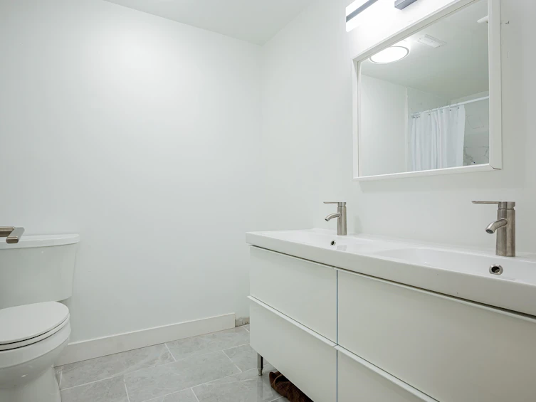 4814 Fernglen Drive, Burnaby, BC, V5G 3V7 - 24