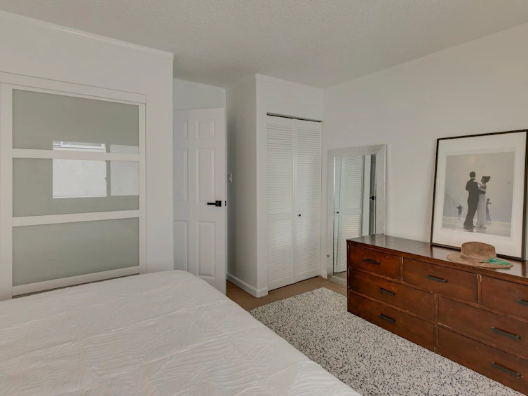 160 W 12th Street, North Vancouver, BC, V7M 1N3 - 21