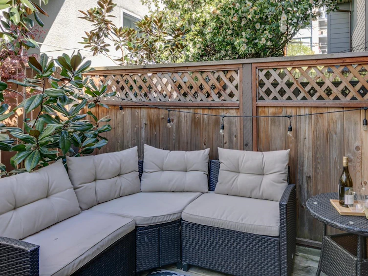 160 W 12th Street, North Vancouver, BC, V7M 1N3 - 19