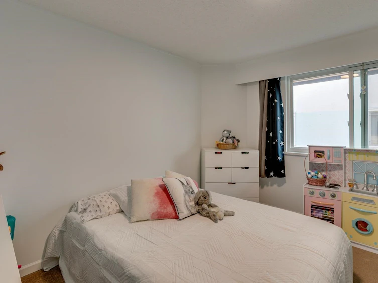 160 W 12th Street, North Vancouver, BC, V7M 1N3 - 25