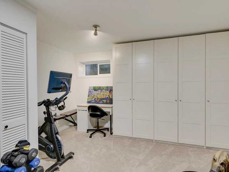 160 W 12th Street, North Vancouver, BC, V7M 1N3 - 27