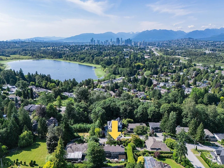 7488 Whelen Court, Burnaby, BC, V5E 1X3