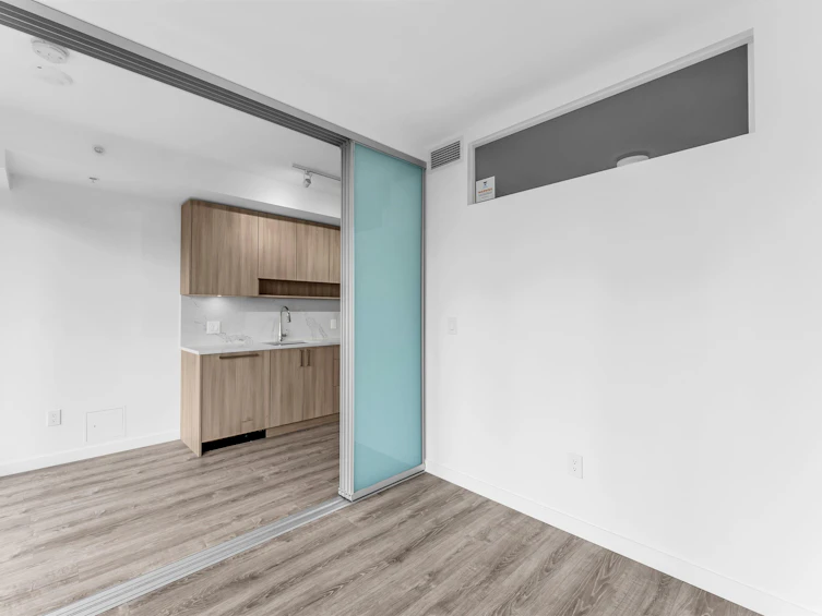 507-13350 Central Avenue, Surrey, BC, V3T 0S1 - 9