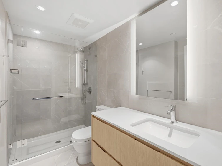 505-1500 Fern Street, North Vancouver, BC, V7J 0E6 - 14