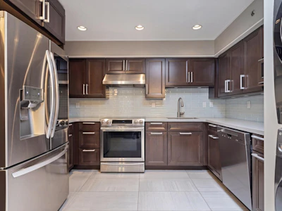 306-1345 W 4th Avenue - 3