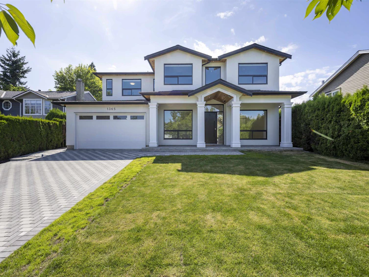 1365 160a Street, Surrey, BC, V4A 7T7