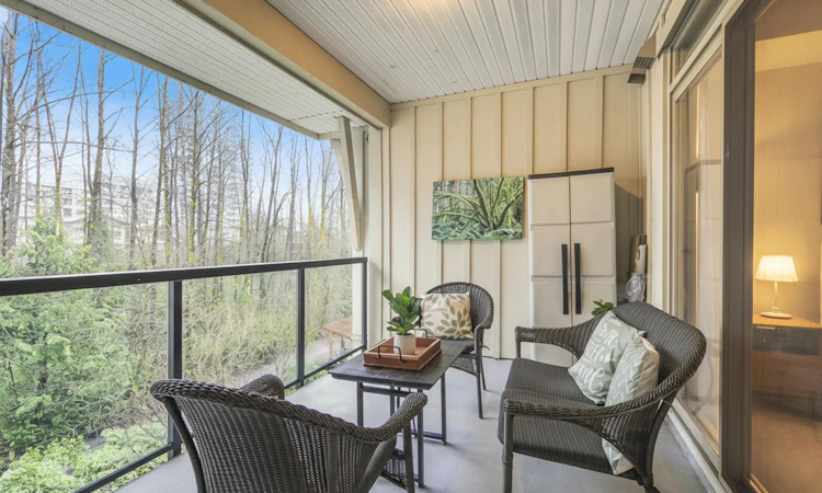 408-100 Capilano Road