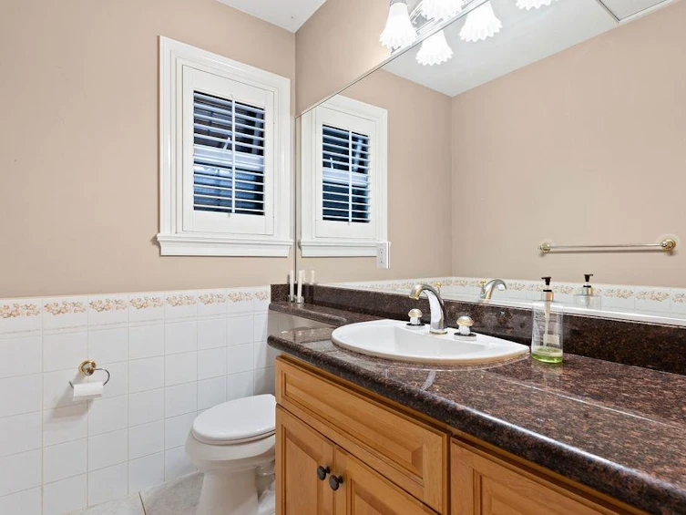 2517 Marine Drive, West Vancouver, BC, V7V 1L5 - 23