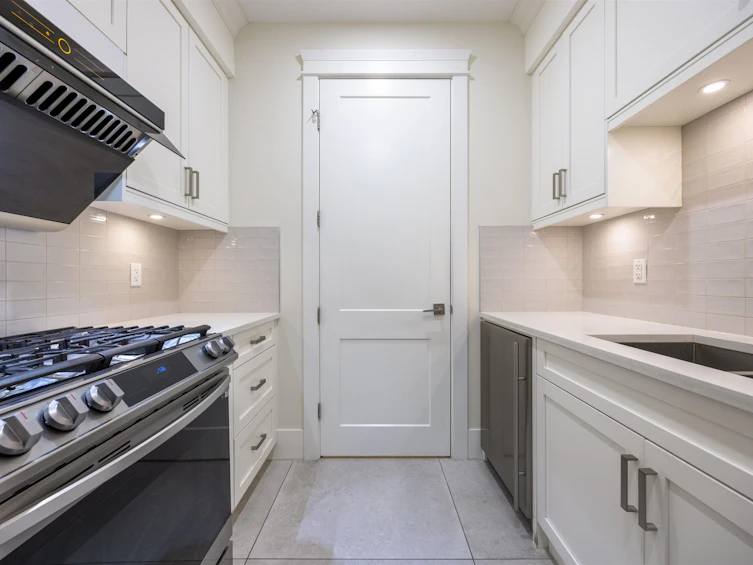 1245 Kent Street, Surrey, BC, V4B 4T6 - 6