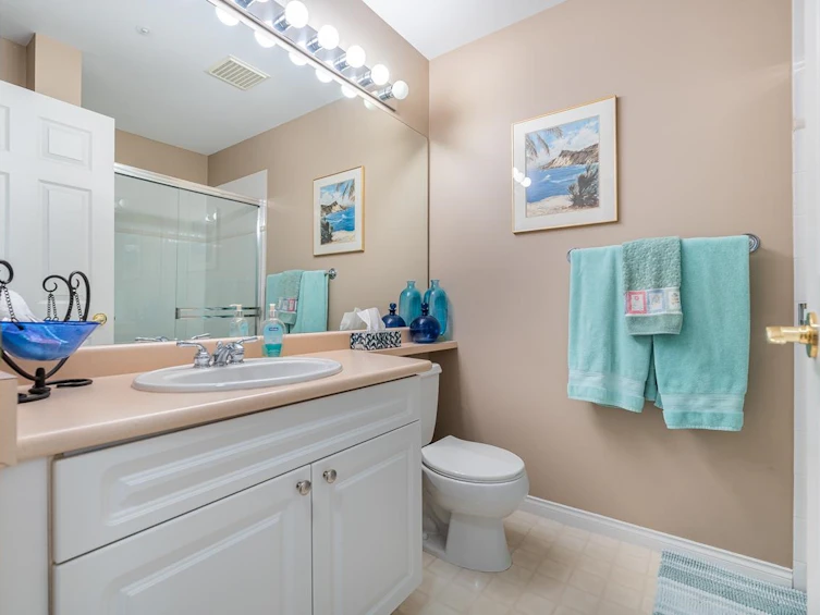 135-3098 Guildford Way, Coquitlam, BC, V3B 7W8 - 23