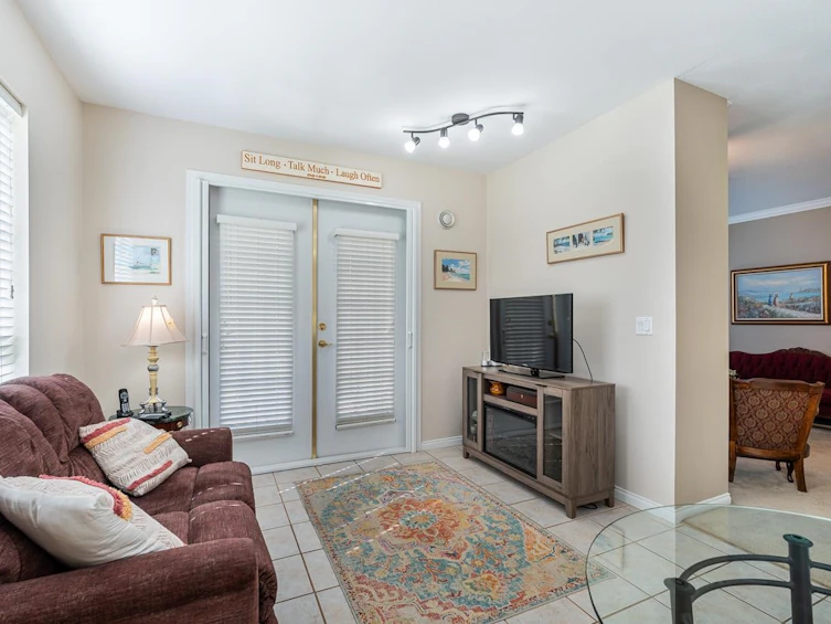135-3098 Guildford Way, Coquitlam, BC, V3B 7W8 - 9