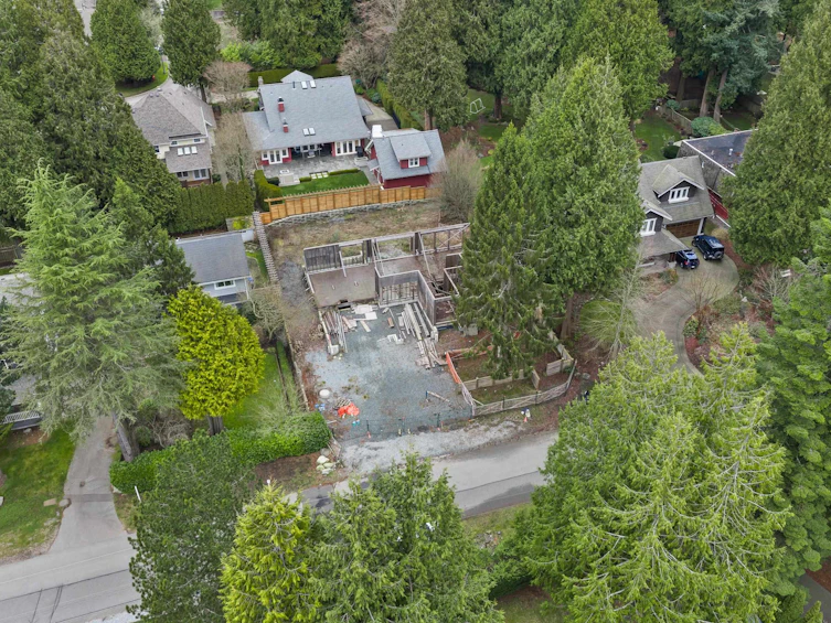 12489 23 Avenue, Surrey, BC, V4A 2C5 - 2