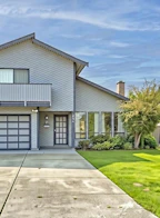 5202 Hollywood Drive