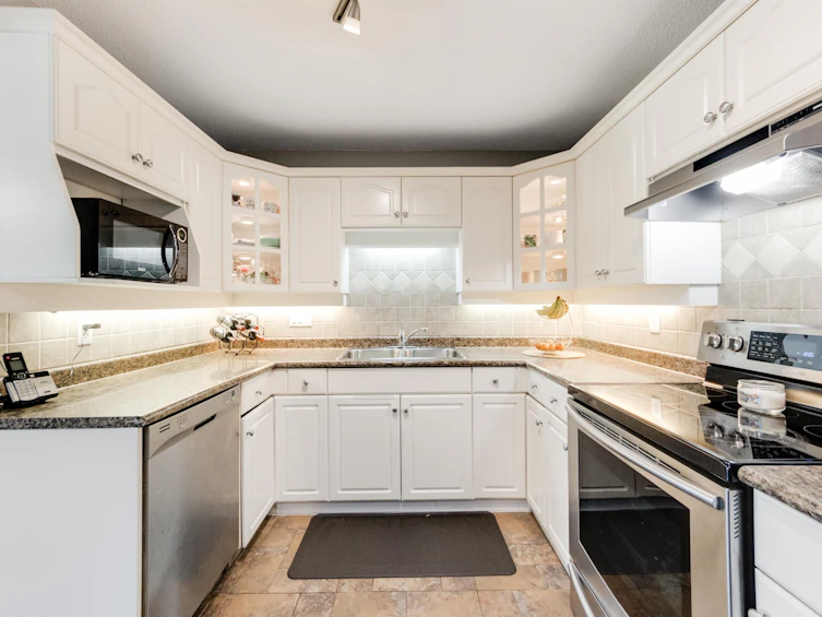 203-17740 58a Avenue, Surrey, BC, V3S 8M5 - 3
