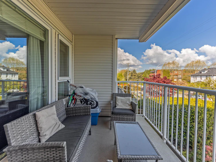 203-17740 58a Avenue, Surrey, BC, V3S 8M5 - 17