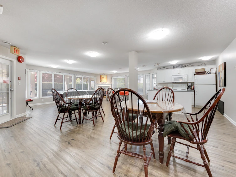 203-17740 58a Avenue, Surrey, BC, V3S 8M5 - 32