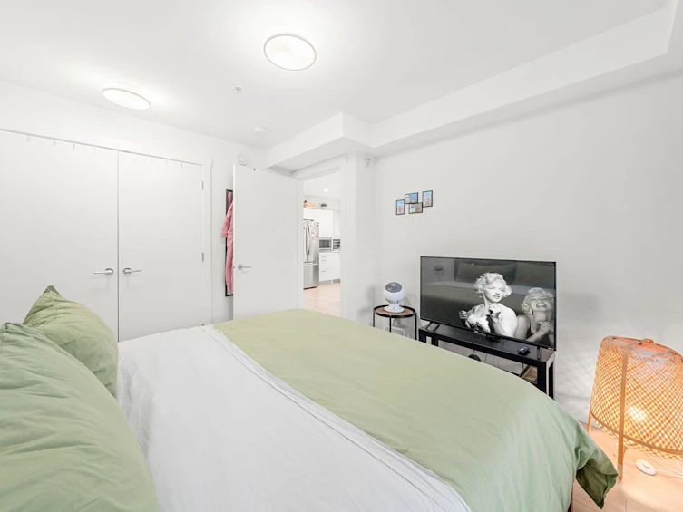 402-1519 Crown Street, North Vancouver, BC, V7J 1G6 - 19