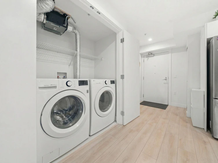 402-1519 Crown Street, North Vancouver, BC, V7J 1G6 - 29