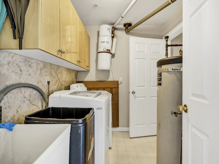 591 E 28th Avenue, Vancouver, BC, V5V 2N4 - 23