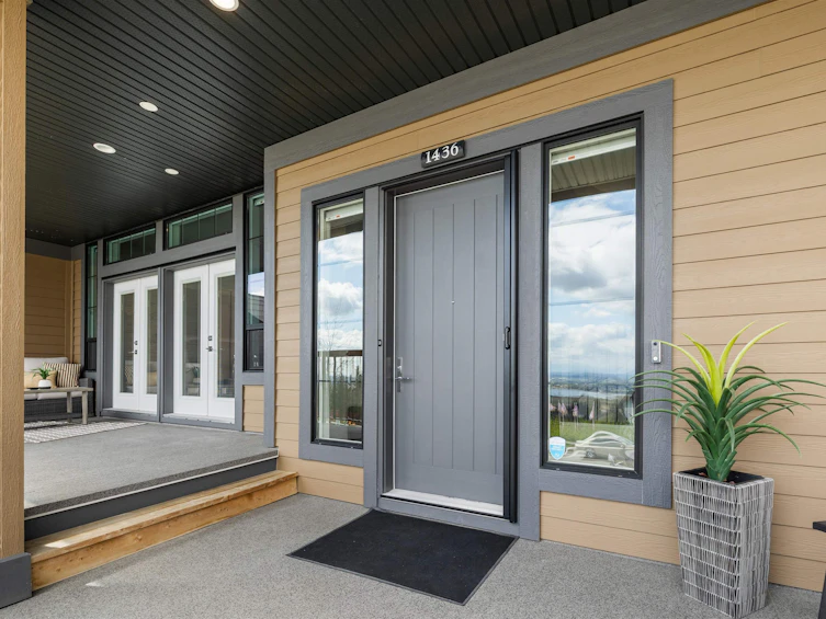 1436 Mitchell Street, Coquitlam, BC, V3E 0M4 - 3