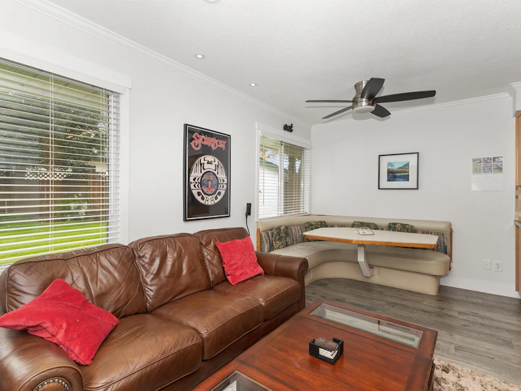 15522 87a Avenue, Surrey, BC, V3S 6S9 - 14
