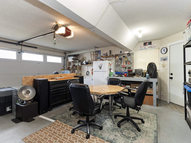 15522 87a Avenue, Surrey, BC, V3S 6S9 - 37