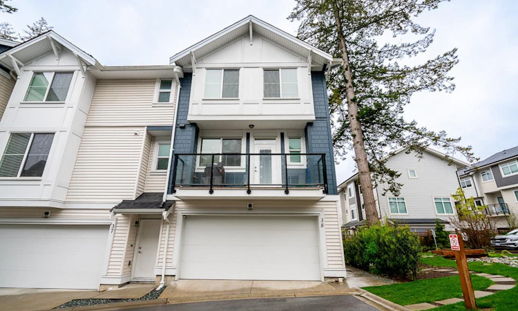 38-14355 62 Avenue