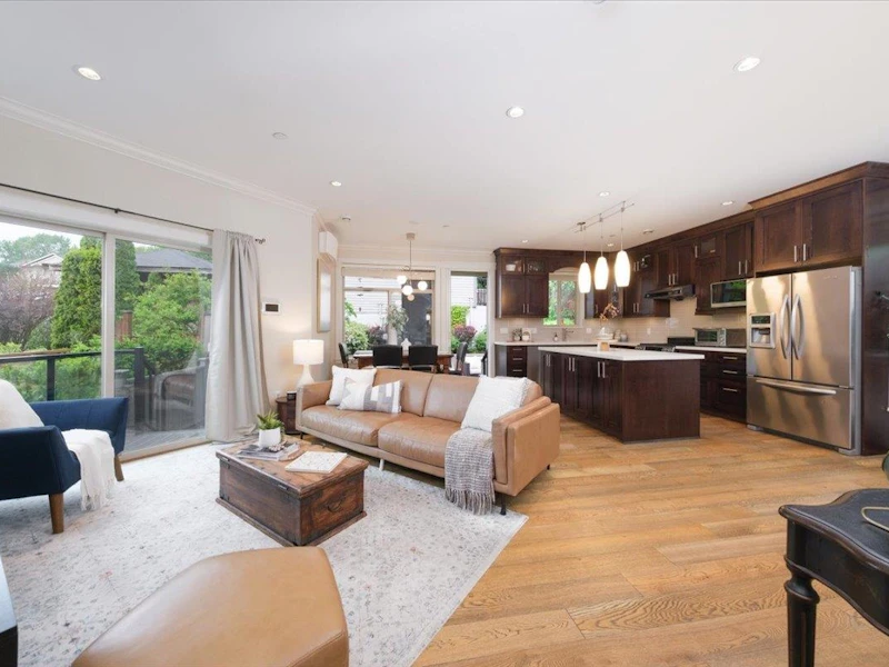 640 W 15th Street, North Vancouver BC V7M 1S9