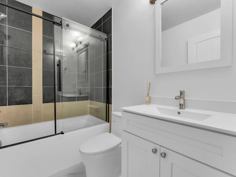 13125 108 Avenue, Surrey, BC, V3T 2J2 - 18