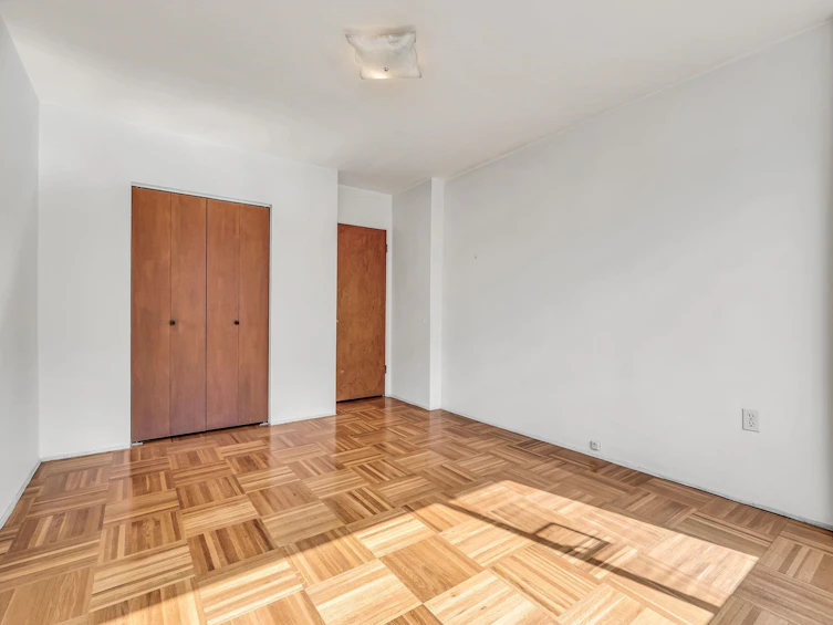 301-1050 Chilco Street, Vancouver, BC, V6G 2R8 - 11