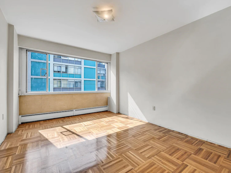 301-1050 Chilco Street, Vancouver, BC, V6G 2R8 - 9