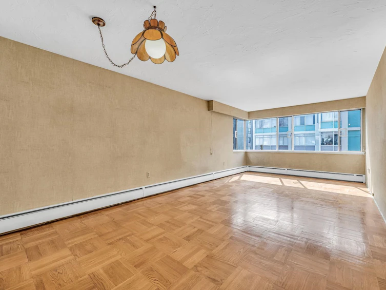 301-1050 Chilco Street, Vancouver, BC, V6G 2R8 - 3