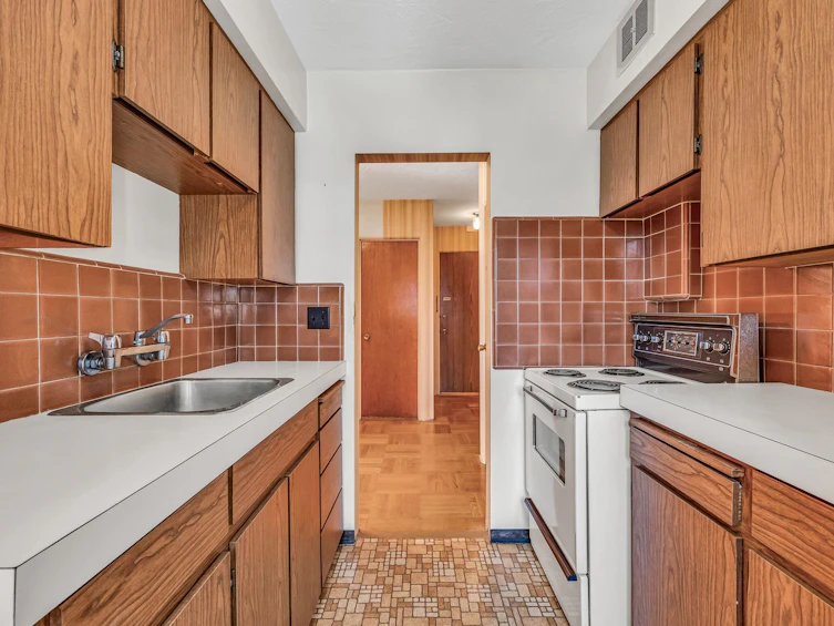 301-1050 Chilco Street, Vancouver, BC, V6G 2R8 - 14